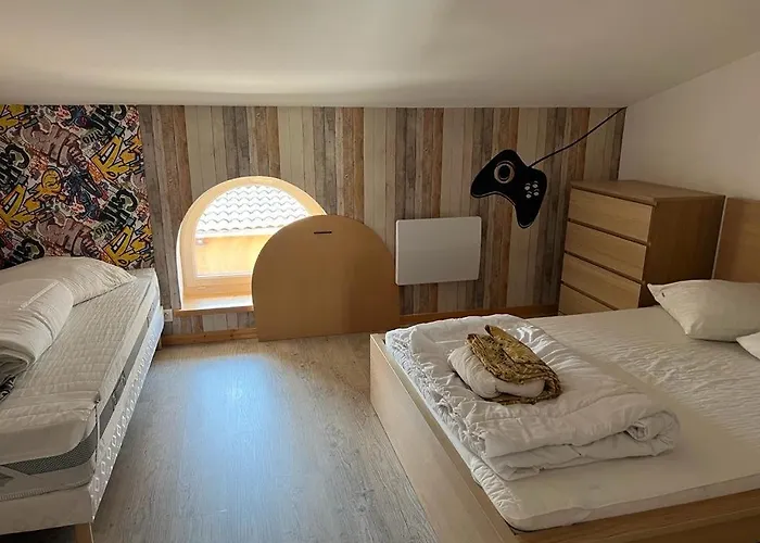 아파트 Duplex Spacieux Au Centre Du Village 205 *